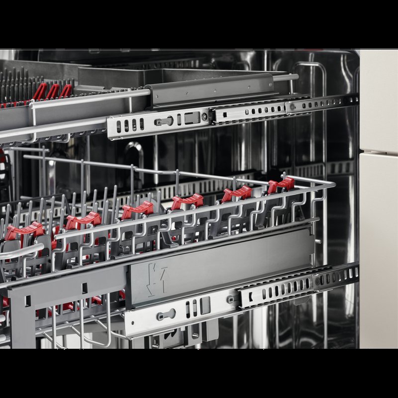 AEG FSK94858P Vždy pohodlná a plynulá manipulácia