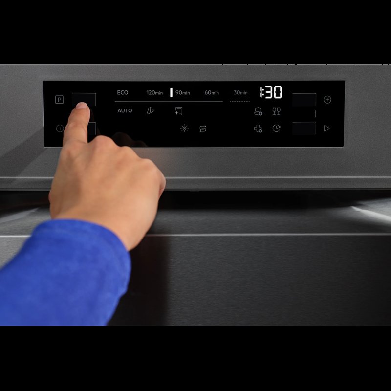 AEG GF6100C2SNW Zabudnite na výber programu, stačí nastaviť čas