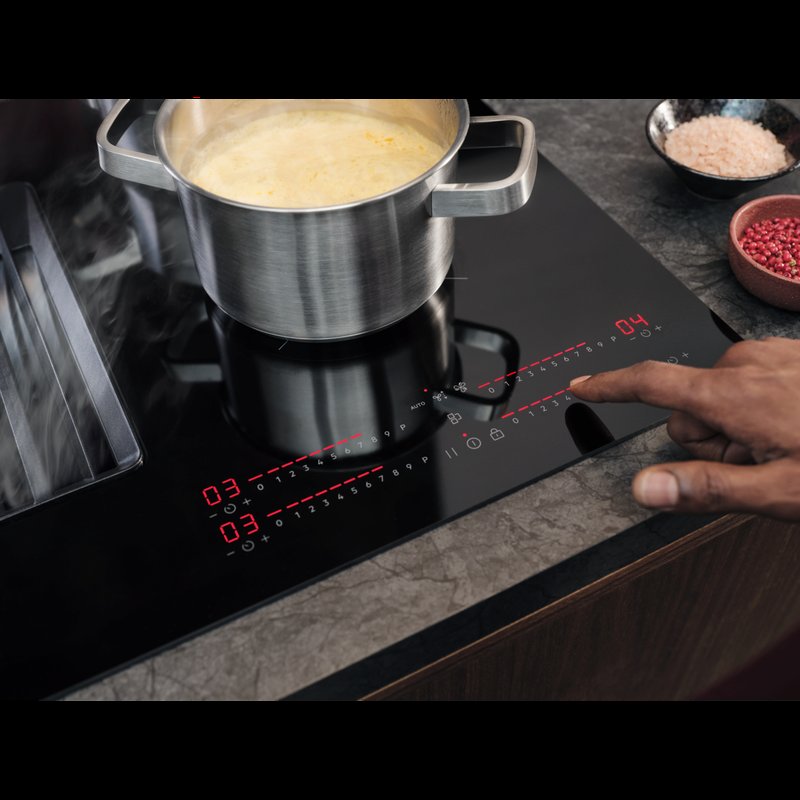 AEG NCH84B03AB 4 zóny so samostatným ovládaním. Nekonečné možnosti varenia