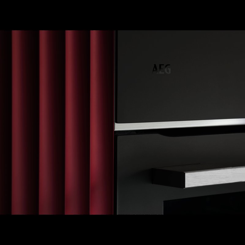 AEG NKP9S821T Design Matt Black  – prémiová a elegantná povrchová úprava
