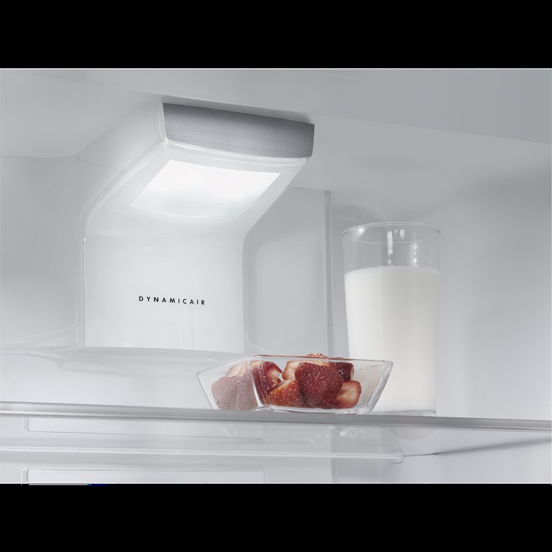 AEG SCE819E5TS2 Stabilná teplota vďaka technológii DynamicAir