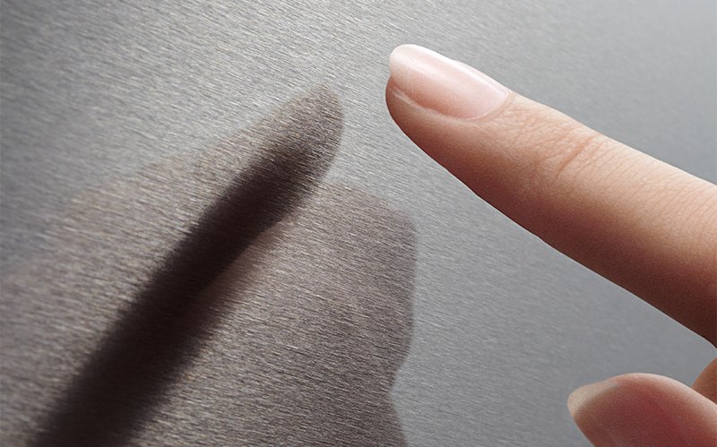 Bosch SMS4HTI16E — AntiFingerprint: povrchová úprava, ktorá obmedzí stopy po odtlačkoch prstov.