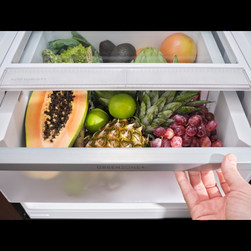 Electrolux ENP7MD18S GreenZone+ pomáha udržať ovocie a zeleninu plnú živín