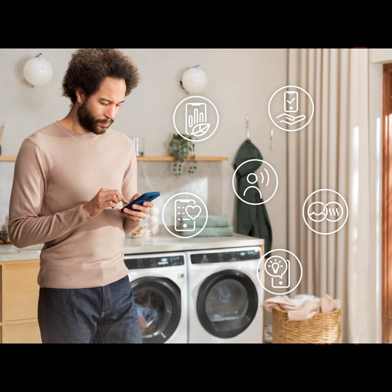 Electrolux EW8D595MCC Aktualizácie v reálnom čase a cielené rady s aplikáciou Electrolux