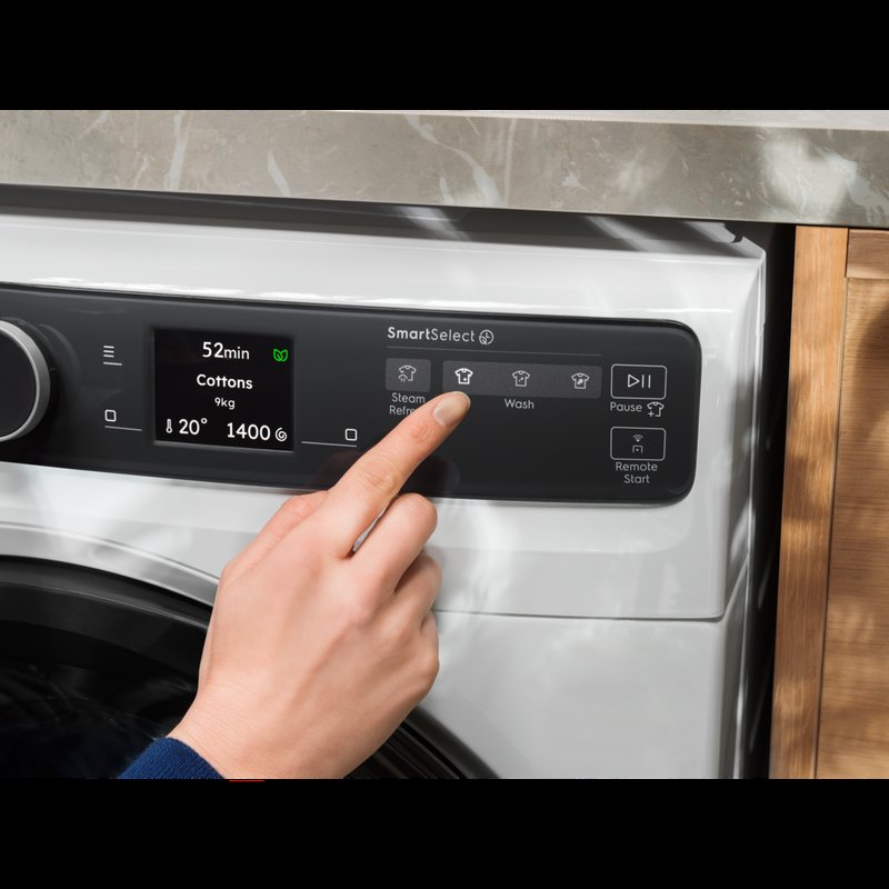 Electrolux EW9F7617SC SmartSelect upraví pranie jedným kliknutím, ušetrí až 80 % energie, 50 % času a 20 % vody*