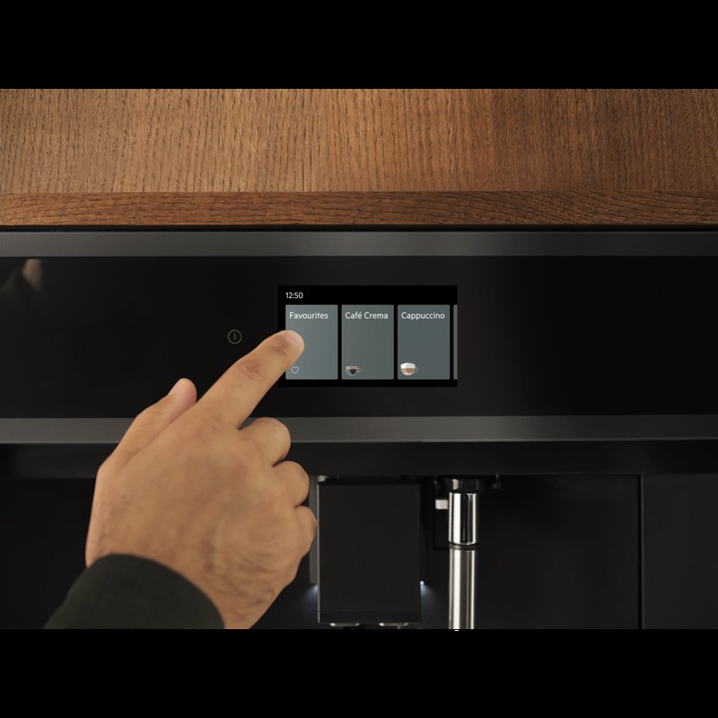 Electrolux KBC95T Touch – veľký displej na plynulú navigáciu v ponuke