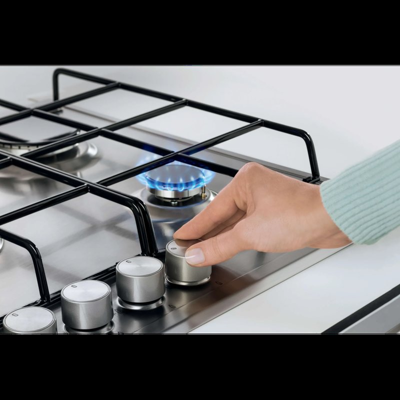 Electrolux KGS6436K Ovládanie zapaľovania jednou rukou, stlačením a otočením vo všetkých zónach