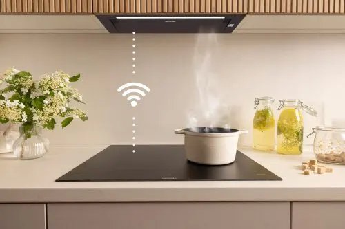 Gorenje BHI65138B — Automatické zapnutie odsávača pre dokonalú súhru s varnou doskou
