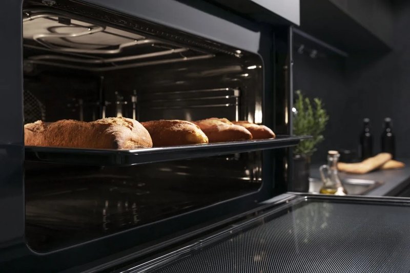 Hisense BIMAS4011S8BG — Technológia Even Bake