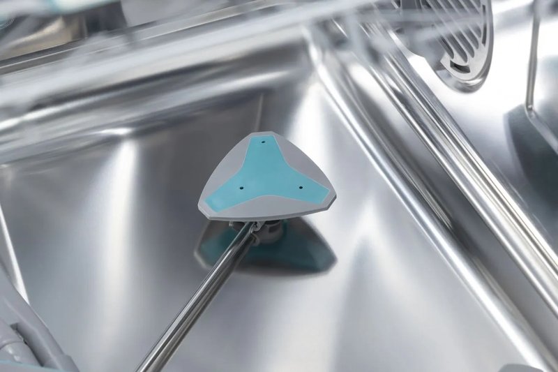 Hisense HS673A90BX — Water Jet Zone