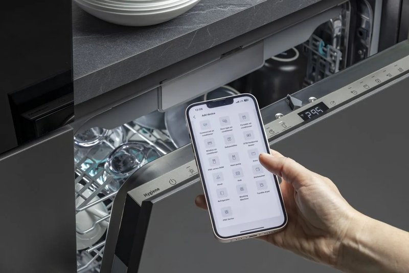 Hisense HV693A65UVAD — ConnectLife
