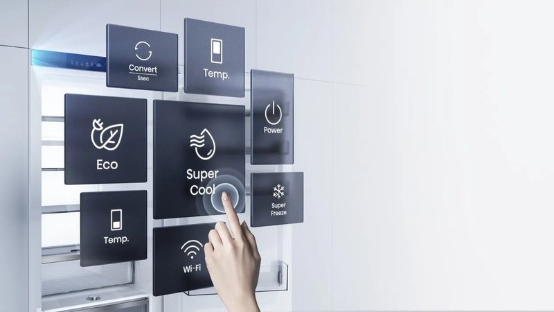 Hisense RB5B250SSWC — Dotykové elektronické ovládanie