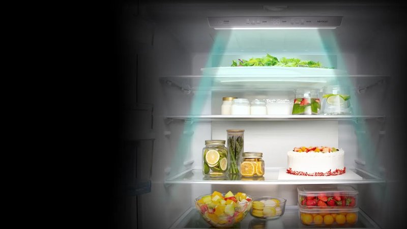 Hisense RQ760N4IFE — Jemné LED osvetlenie