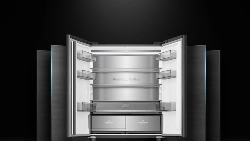 Hisense RQ768N4GVE — Metal-Tech chladenie