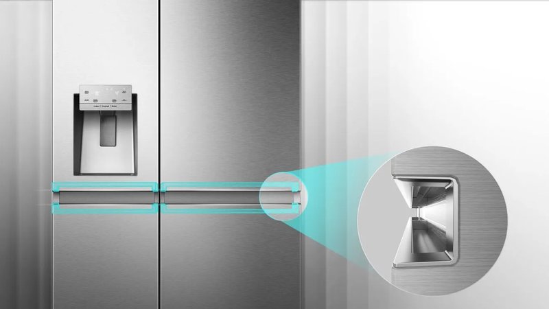 Hisense RS818N4IFD — Integrované madlo