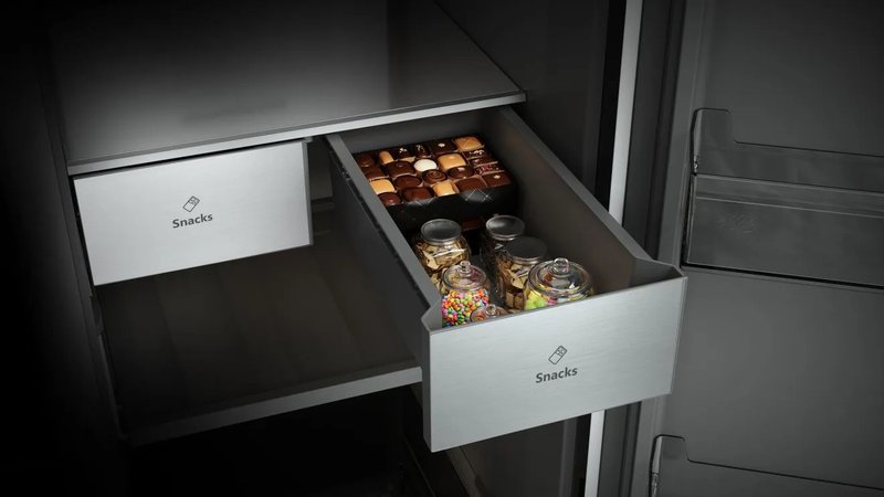 Hisense RS9P628GPFE — Snack Box