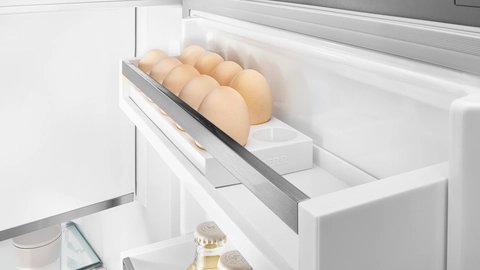 Liebherr CBNSTB 579i — Uskladnenie vajec