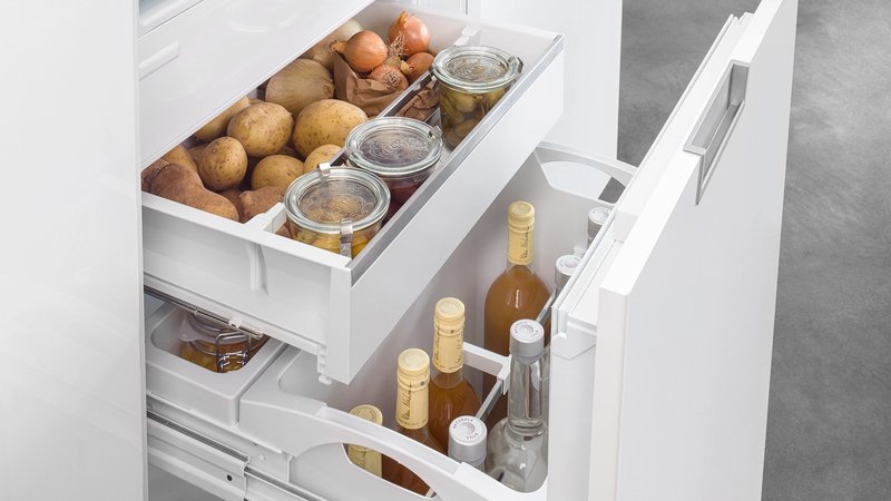 Liebherr IRCE 5121 — Pivničný priečinok