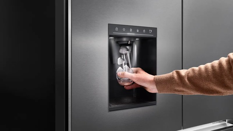 Liebherr MBSDDI 9058 — Centrum Water & Ice