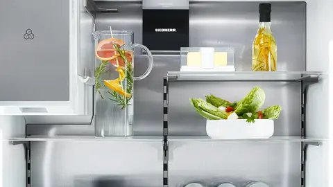 Liebherr MBTSDI 9528 — Interiér SmartSteel