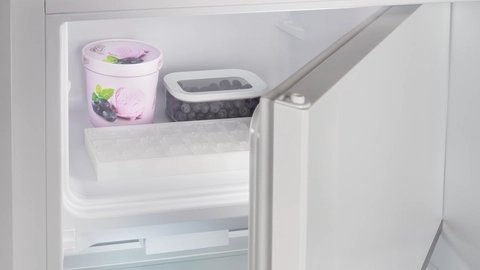 Liebherr SIFNSE 5128 — Miska na ľadové kocky