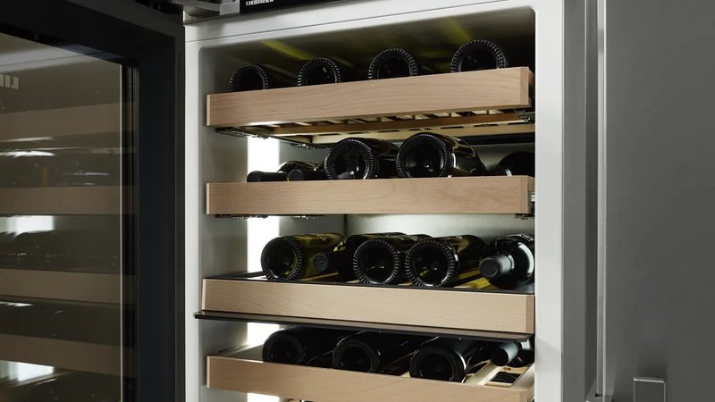 Liebherr SWNBSD 529i — 2 zóny temperovania