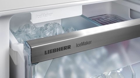 Liebherr SWNBSD 529i — IceMaker s pevnou prípojkou vody
