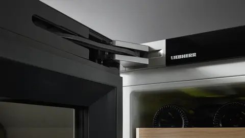 Liebherr SWNSTD 529i — Tlmenie uzatvárania