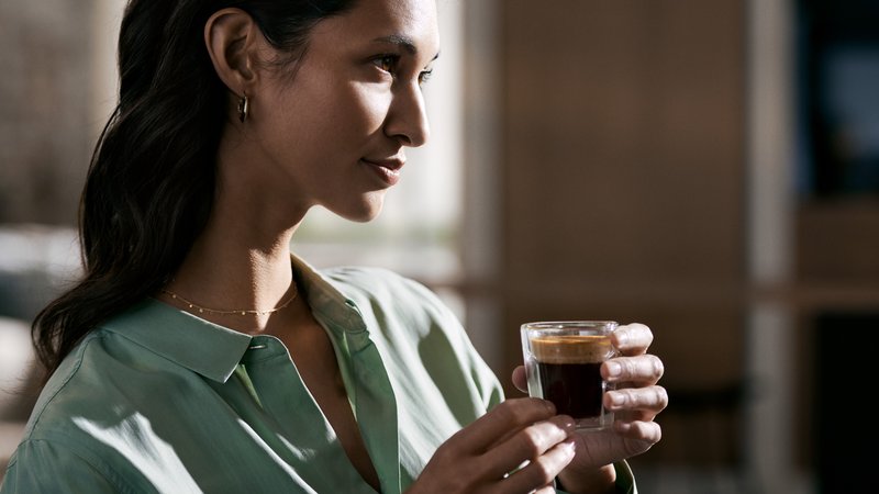 Siemens CT718L1B0 — Funkcia oneTouch: všetky kávové špeciality jedným stisnutím tlačidla - bez ohľadu na to, či je to espresso, cappuccino, alebo latte macchiato.