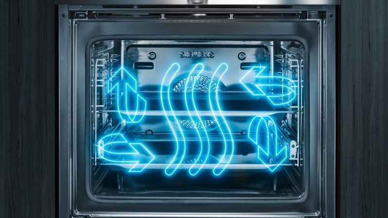 Siemens HB572ABS4 — 3D horúci vzduch: rovnomerné rozloženie tepla až na troch úrovniach pre bezkonkurenčné výsledky.