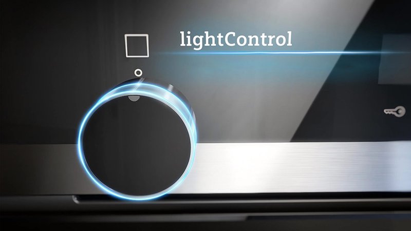 Siemens HB578GFS7 — lightControl: intuitívne nastavenie vďaka podsvietenému otočnému voliču.