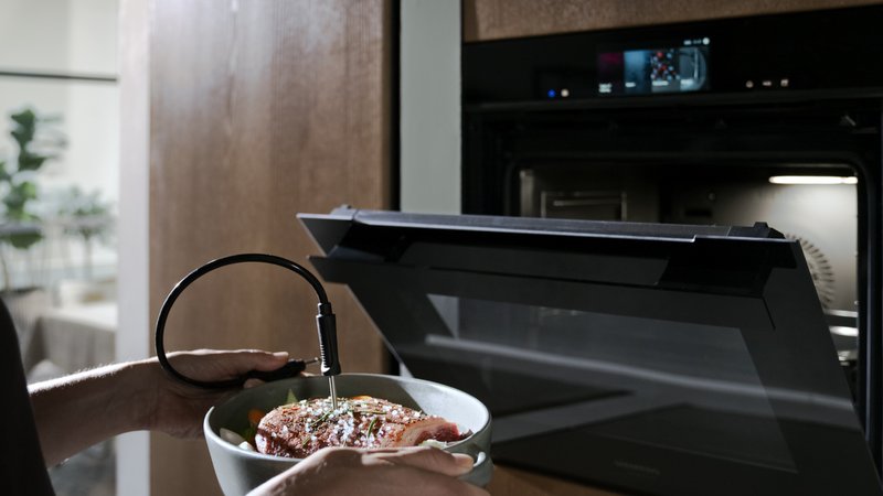 Siemens HB778G3B1 — Cooking Assistant: intuitívne nastavenie správneho programu.