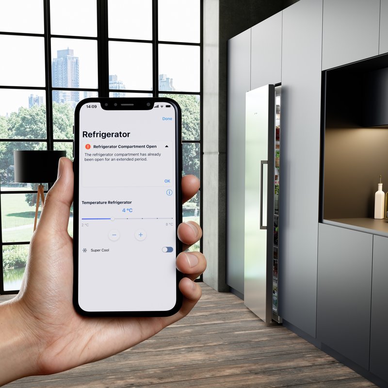 Siemens KI86NNSE0 — Alarm otvorených dvierok: pripomenie vám, aby ste zavreli dvierka chladničky a nepúšťali do nej teplo.