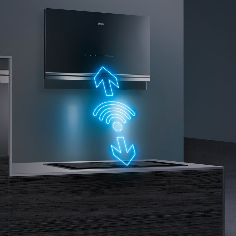 Siemens LC91KLT60 — cookConnect: prenechajte ovládanie výkonu a osvetlenia odsávača pár vašej varnej doske.